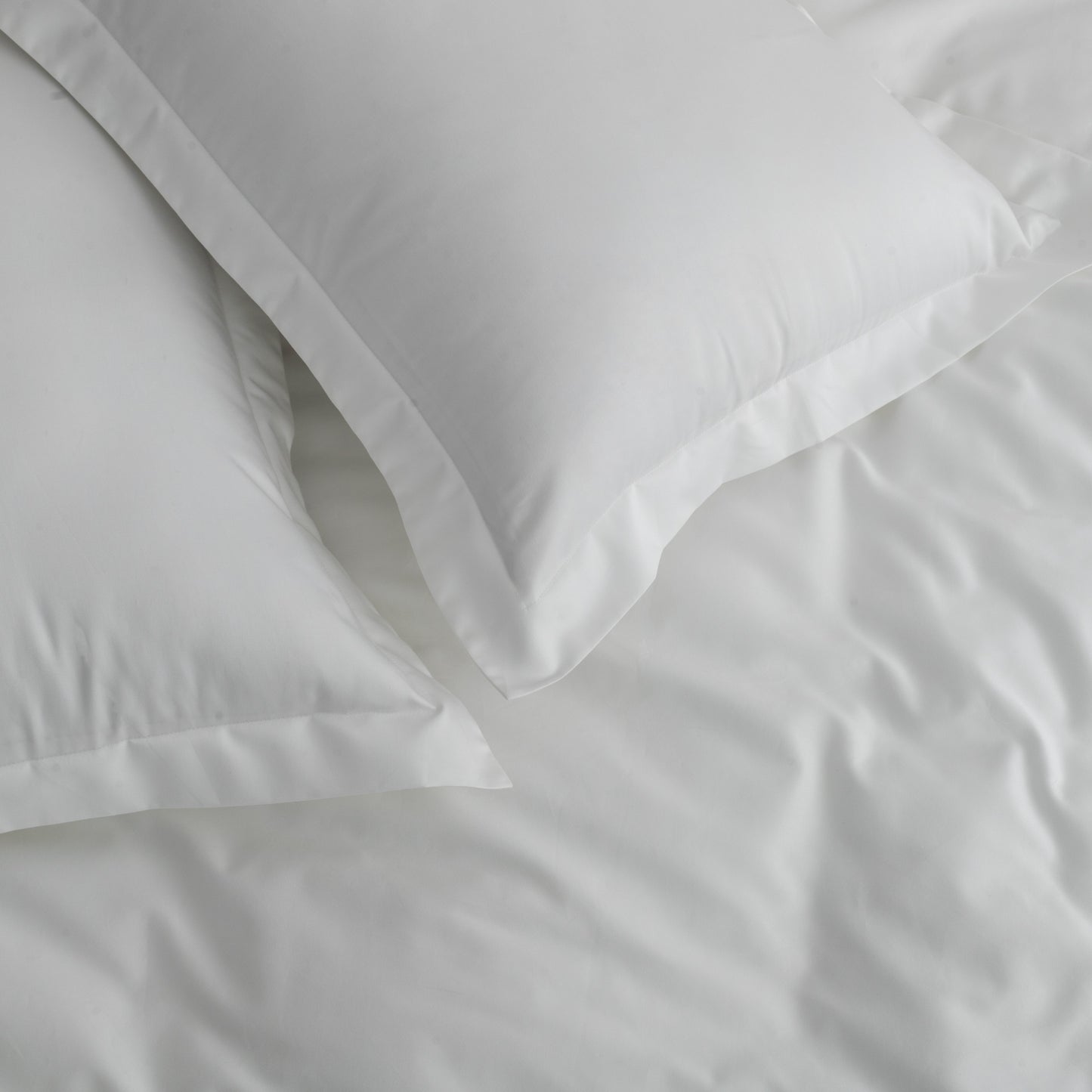 Bed Sheet 600TC Heavenly - White (Without Pillow Covers) - LOVE FOR WHITE