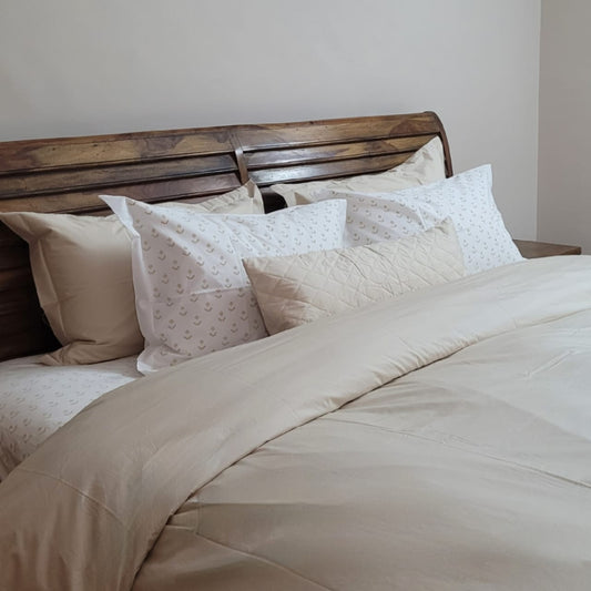 Bedroom Style Idea - Rustic