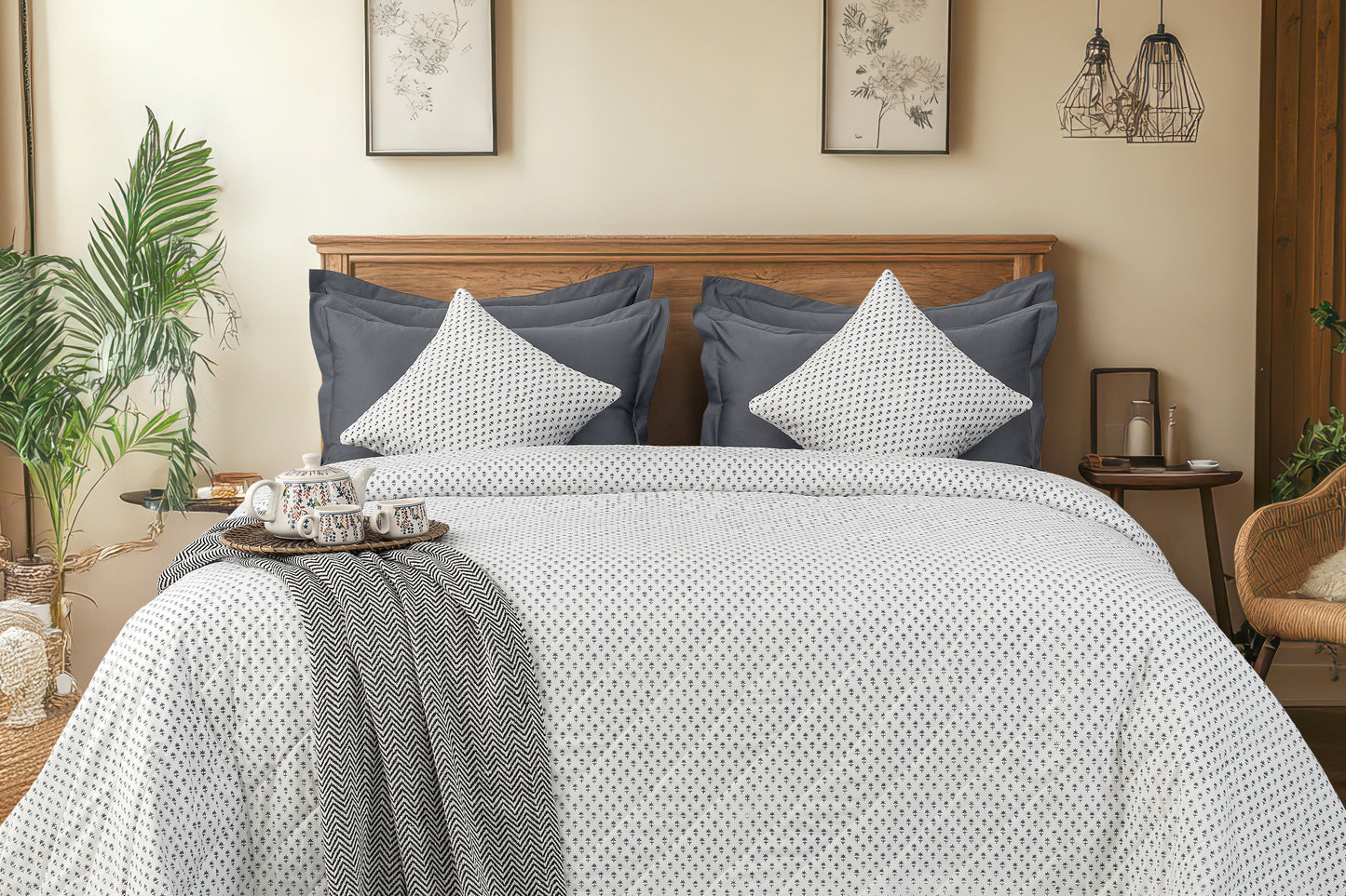 Summer Quilt/Bed Cover "Cornflower"