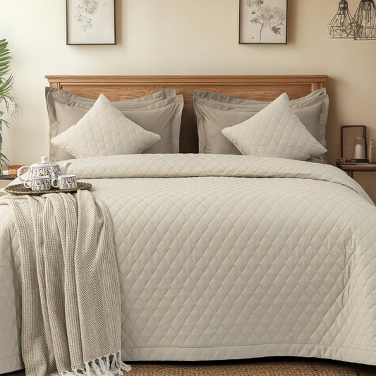 Summer Quilt/Bed Cover - Ecru (Light Beige)