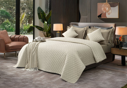 Summer Quilt/Bed Cover - Ecru (Light Beige)
