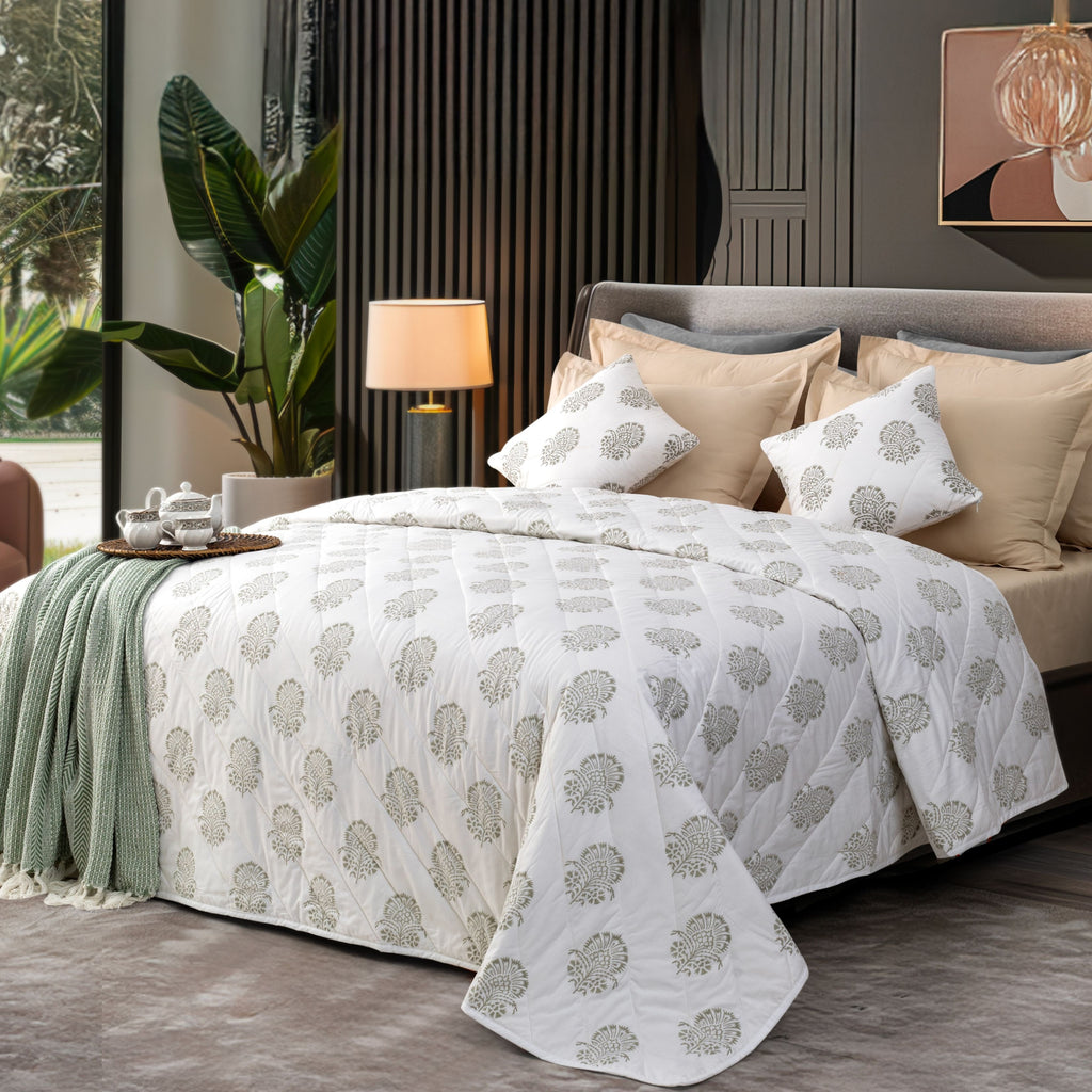 Summer Quilt/Bed Cover "Hibiscus" - LOVE FOR WHITE                                                          