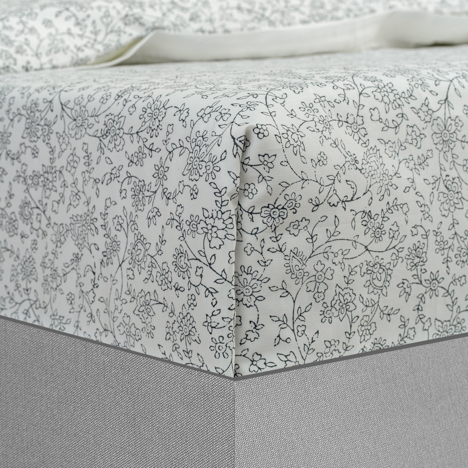 Fitted Sheet Hand Block Printed - Forest - LOVE FOR WHITE                                                          