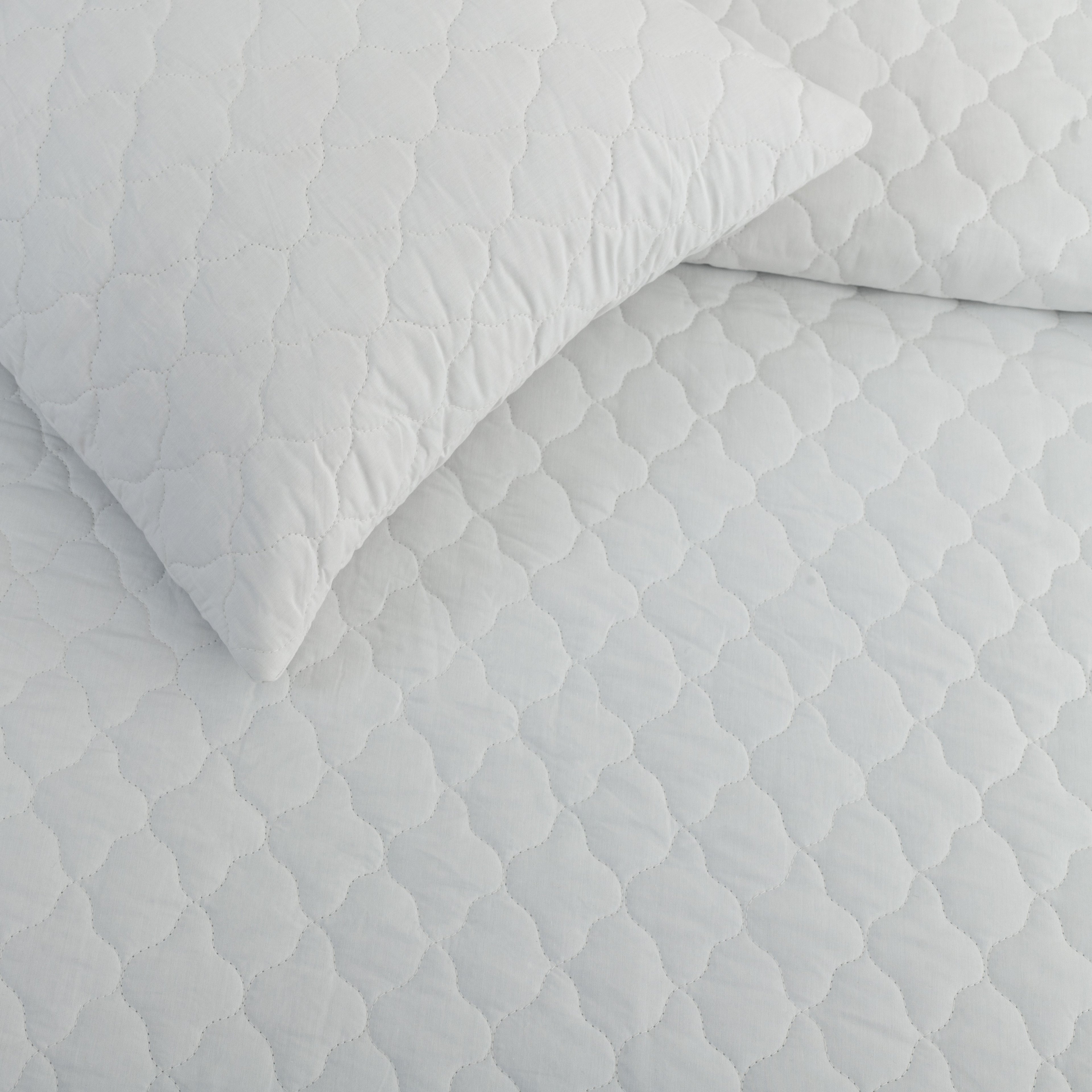 Quilted Cushion Cover - White - LOVE FOR WHITE                                                          