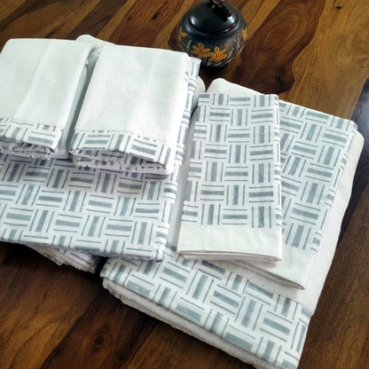 Bed Sheet and Complete Towel Gift Set - Crossroads - LOVE FOR WHITE                                                          