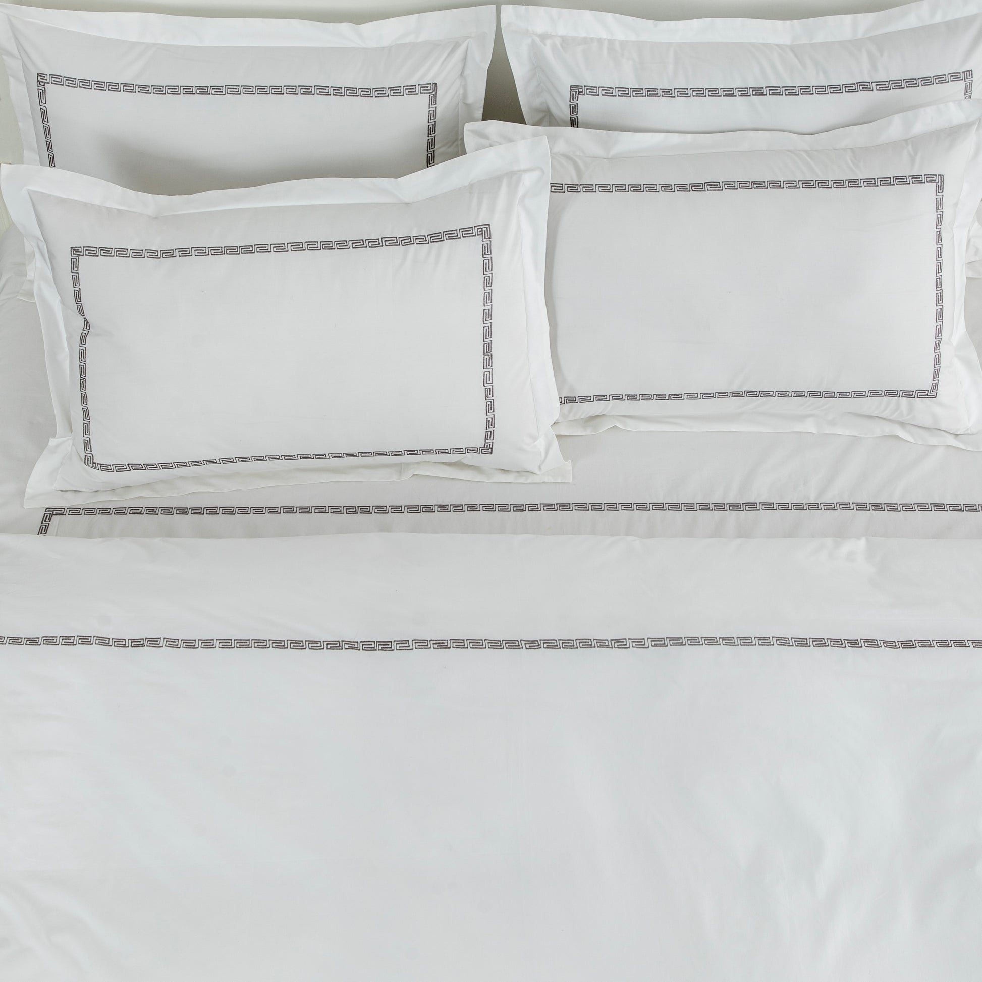 Duvet Cover Embroidered "Maze" - LOVE FOR WHITE                                                          