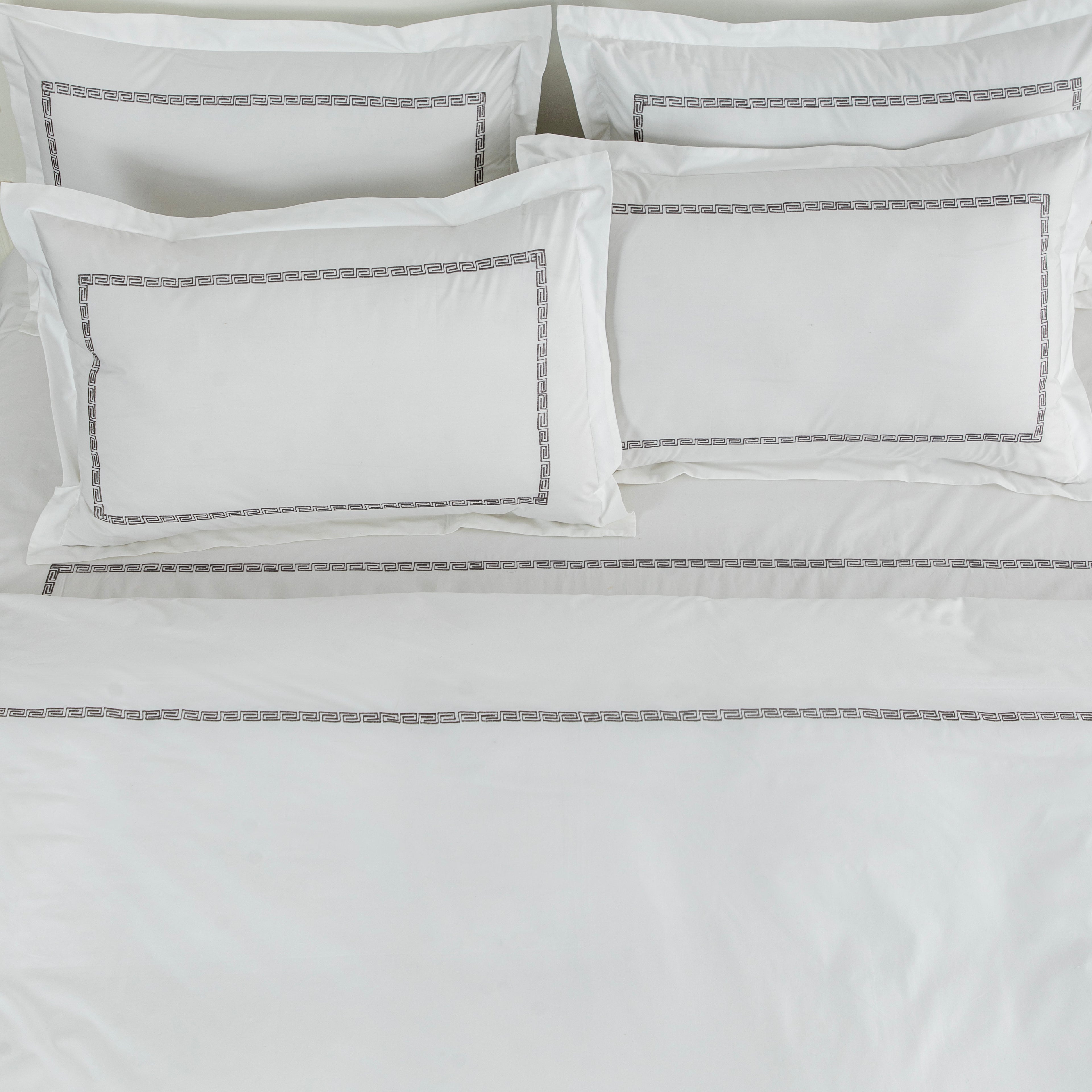 Duvet Cover Embroidered "Maze" - LOVE FOR WHITE                                                          