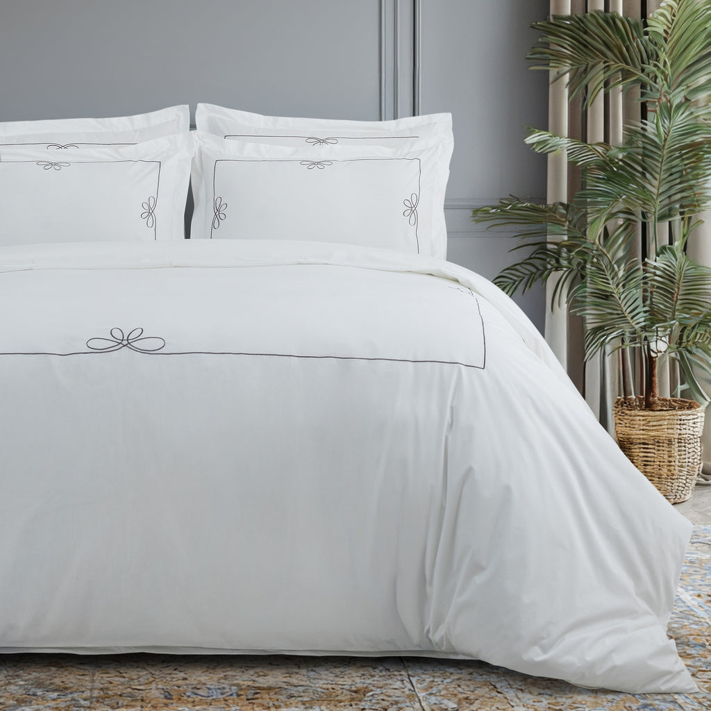 Bed Sheet Embroidered - Knots of Love