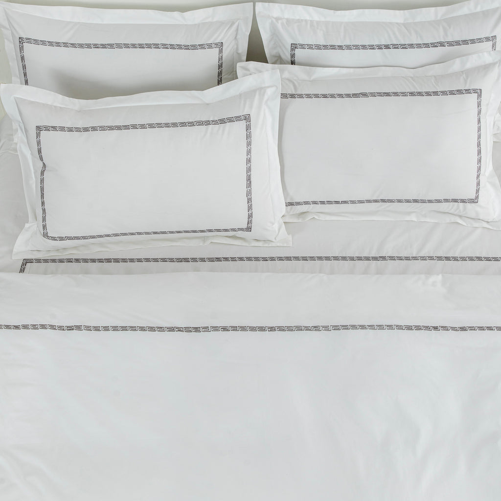 Duvet Cover Embroidered "Maze"                                                     