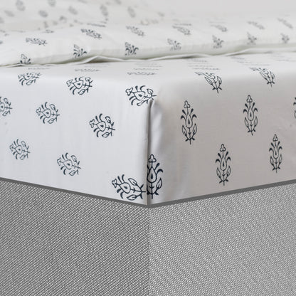 Fitted Sheet Hand Block Printed "Ivy" - LOVE FOR WHITE                                                          