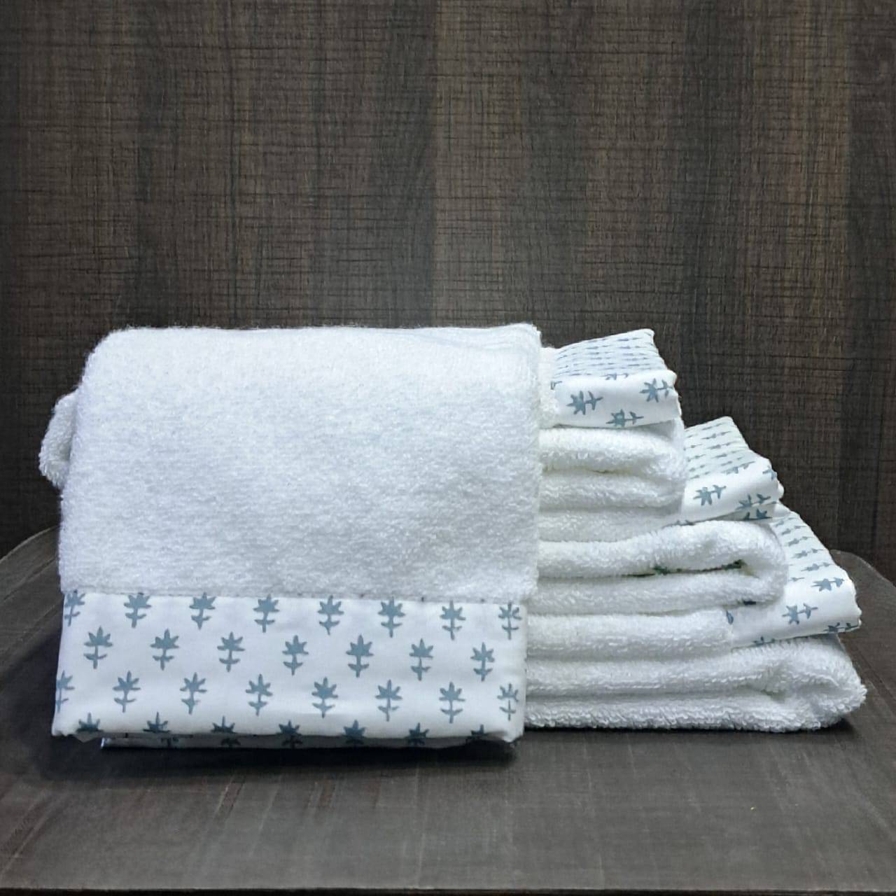 Hotel Luxury Hand Towel Set Of 4 - Cornflower