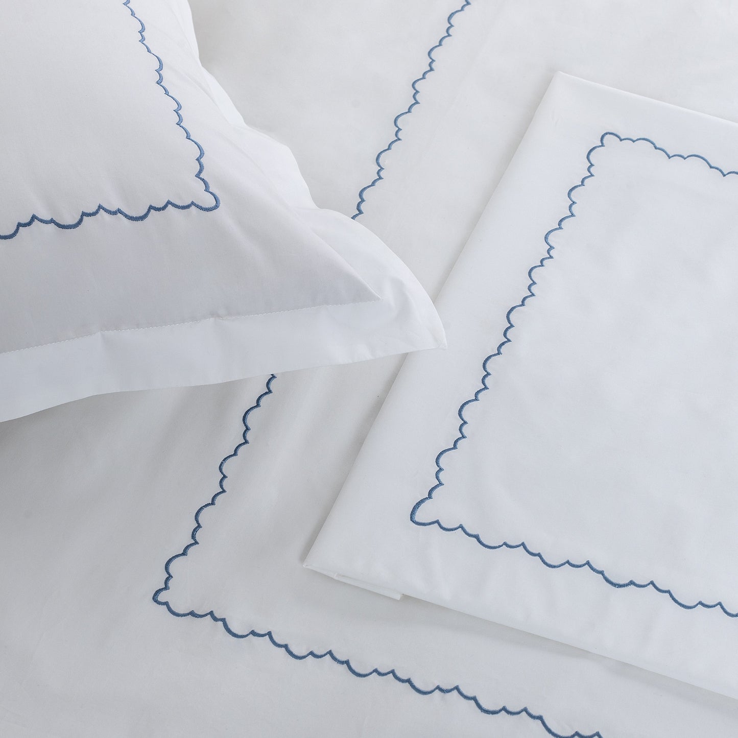 Duvet Cover Embroidered "Taj"