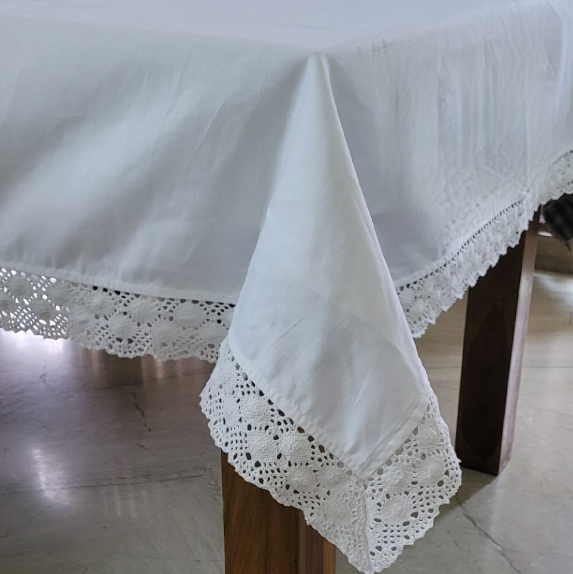 Linen Table Cloth Crochet Border - White