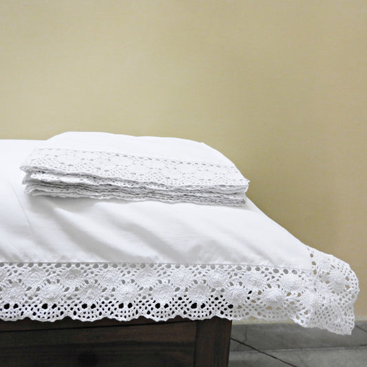 Pillow Covers Crochet Border Set of 2 - White
