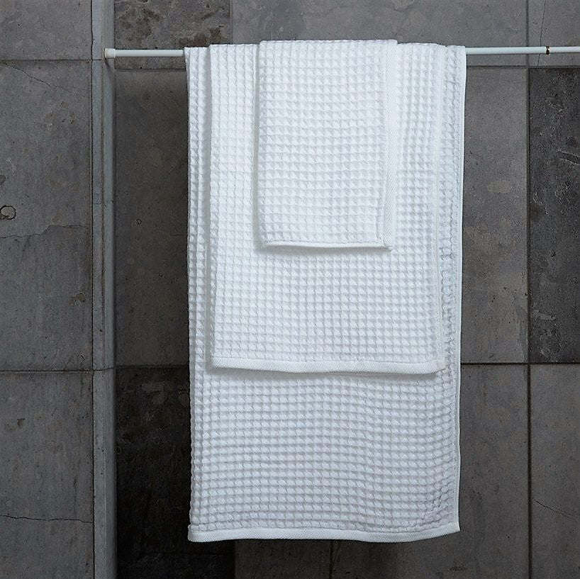 Quick Dry Waffle Towel Set - White - LOVE FOR WHITE                                                          